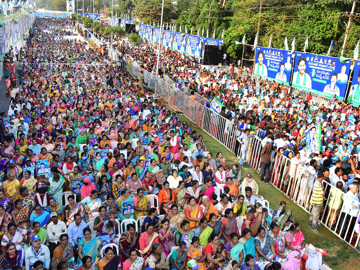 ysrcp_20samajika_20sadhikara_20yatra_20photos-9.jpg 9