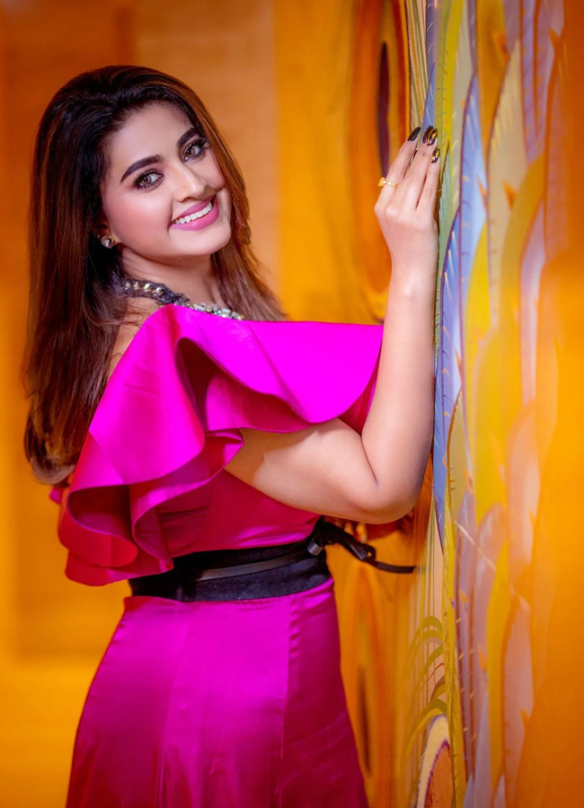 Sneha-15.jpg 16