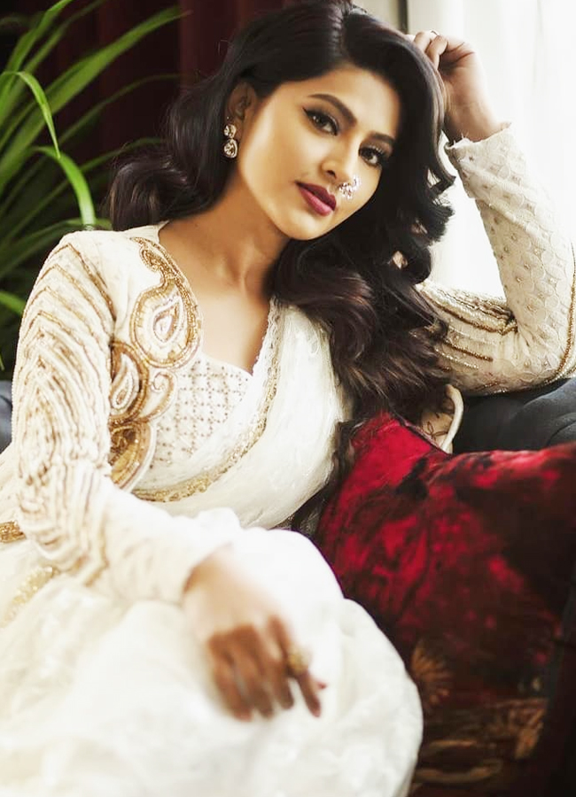 Sneha-24.jpg 25