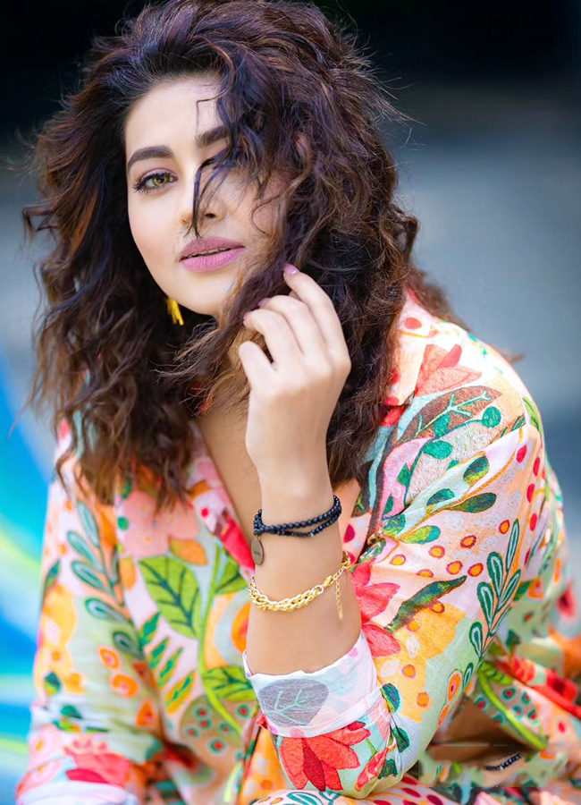 Sneha-6.jpg 7