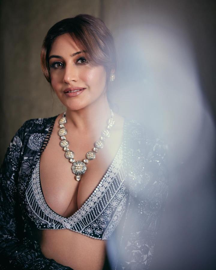 Surbhi-Chandna-latest-images.jpg 2