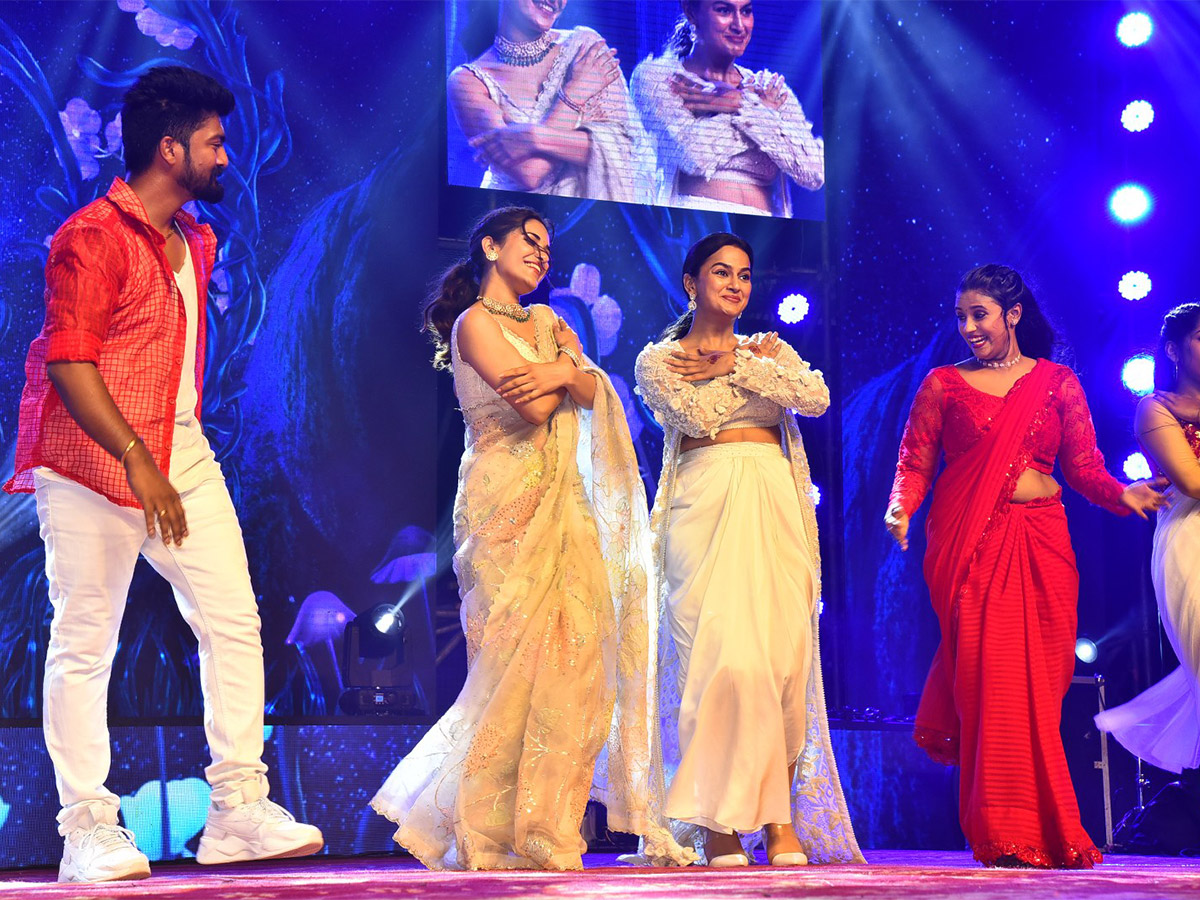 Venkatesh_20Daggubati_20SAINDHAV_20Pre-Release_20Event_20Photos-35.jpg 33