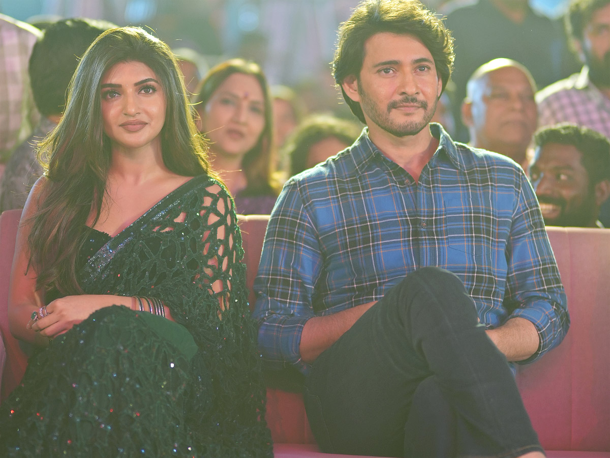 Guntur_20Kaaram_20Pre_20Release_20Event_20Photos_2.jpg 3