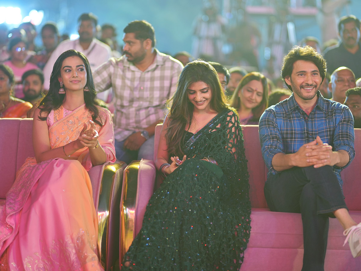 Guntur_20Kaaram_20Pre_20Release_20Event_20Photos_3.jpg 4