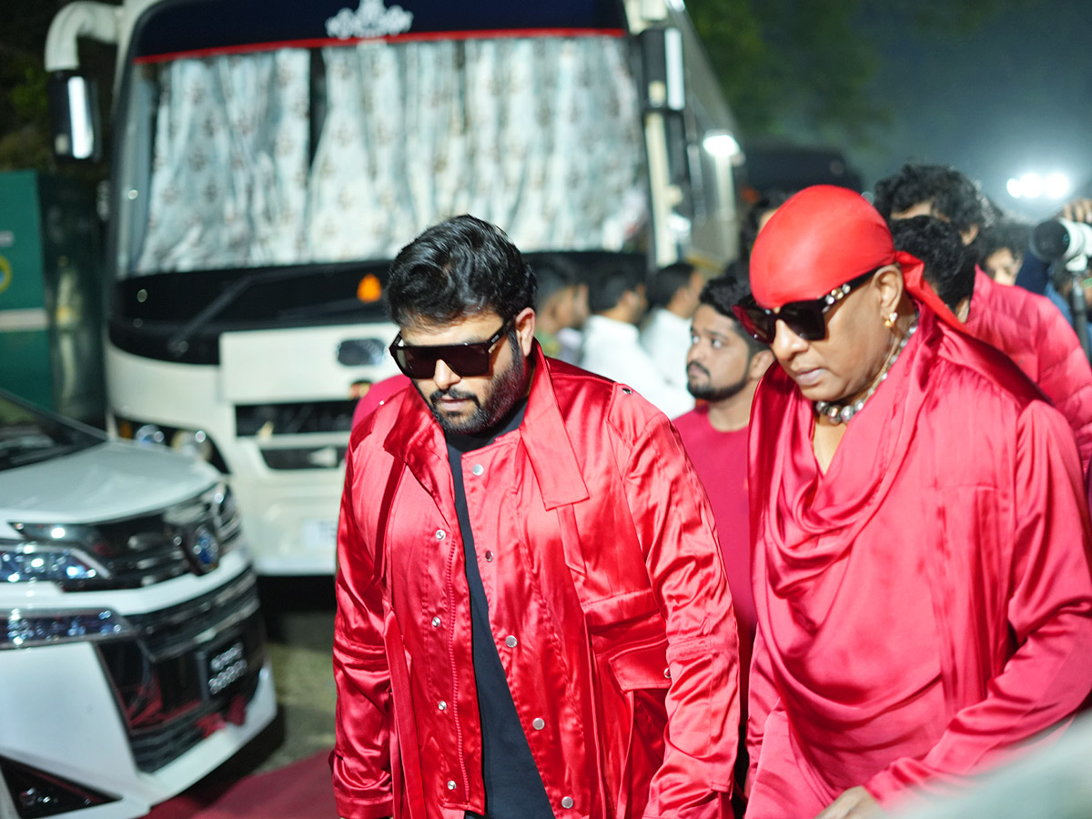Guntur_20Kaaram_20Pre_20Release_20Event_20Photos_6.jpg 7