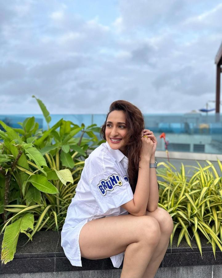 Pragya-Jaiswal.jpg 10