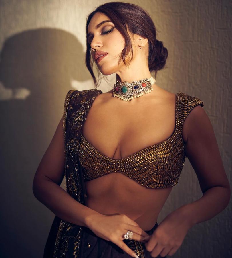Bhumi_20Pednekar-latest-pics.jpg 3