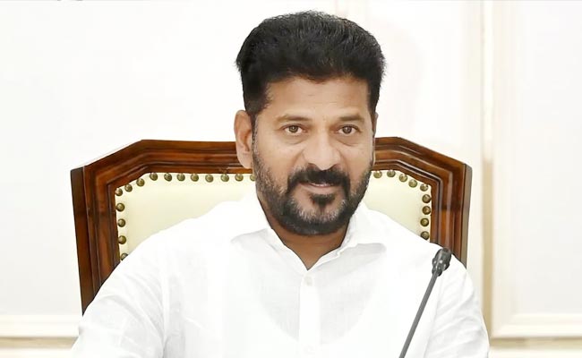 CM_Revanth_Reddy_Free_Power.jpg