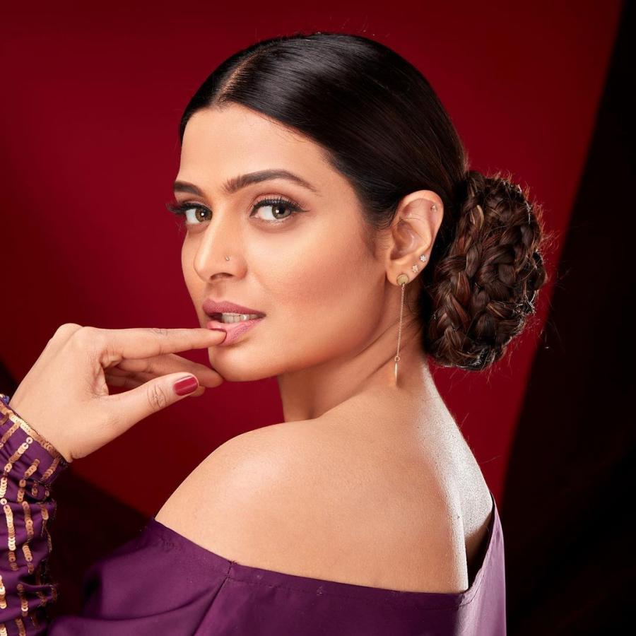 Divya-Pillai-insta-photos.jpg 8