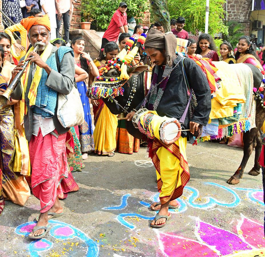 sankranthi_20celebrations_202024_20in_20visakhapatnam-11.jpg 11