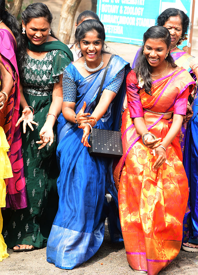 sankranthi_20celebrations_202024_20in_20visakhapatnam-13.jpg 13