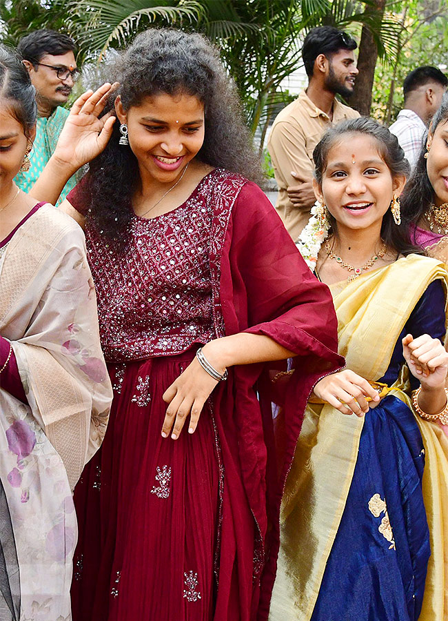 sankranthi_20celebrations_202024_20in_20visakhapatnam-15.jpg 14