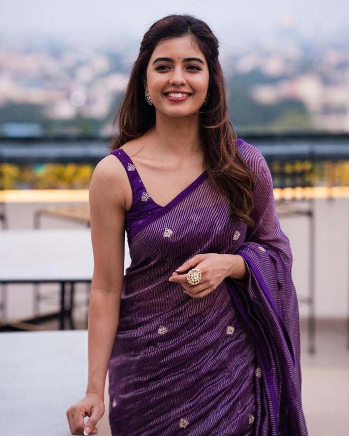 AmrithaAiyer-18.jpg 14