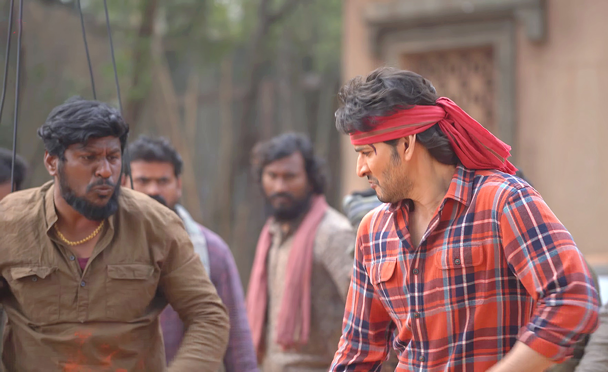 Mahesh_20Babu_20Guntur_20Karam_20Making_20Video-2.jpg 2