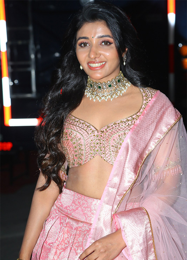 Naa_20Saami_20Ranga_20Movie_20Actress_20Ashika_20Ranganath-14.jpg 14