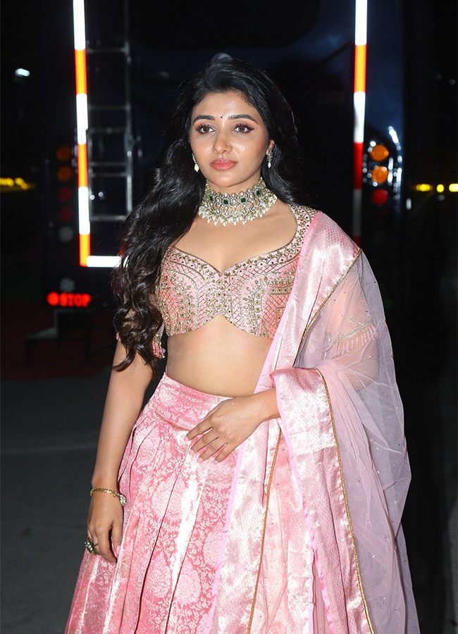 Naa_20Saami_20Ranga_20Movie_20Actress_20Ashika_20Ranganath-8.jpg 8