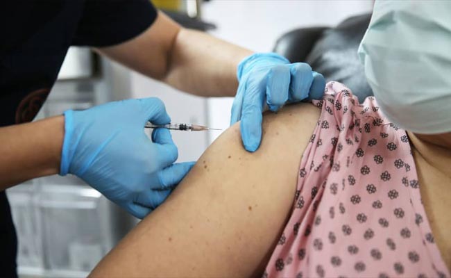 RS-2-Corona-Vaccine.jpg