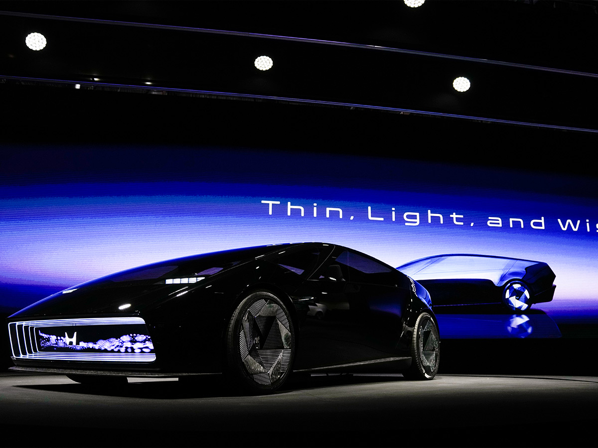 Upcoming_20Electric_20Cars_20in_20CES_202024_20Photos-12.jpg 12