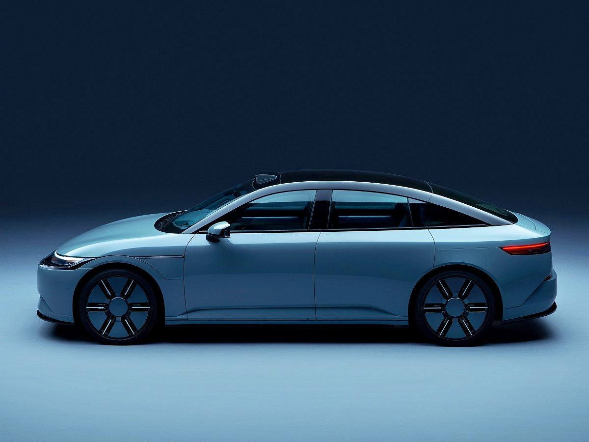 Upcoming_20Electric_20Cars_20in_20CES_202024_20Photos-4.jpg 4