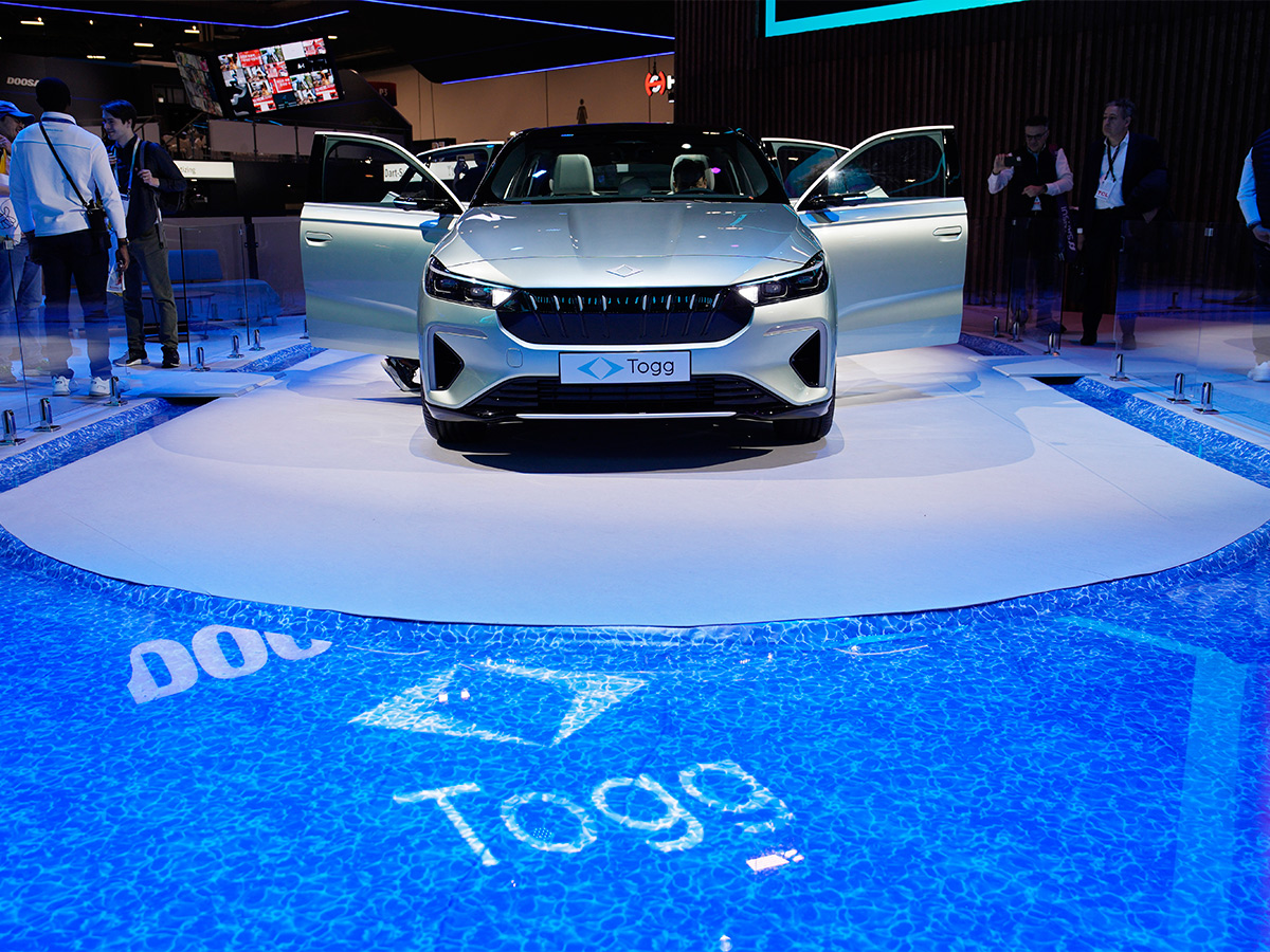 Upcoming_20Electric_20Cars_20in_20CES_202024_20Photos-6.jpg 6