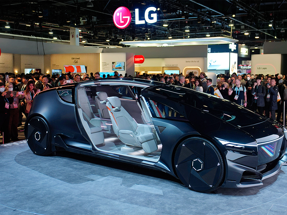 Upcoming_20Electric_20Cars_20in_20CES_202024_20Photos-8.jpg 8