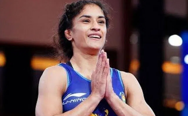 VineshPhogat_bilkisbano.jpg