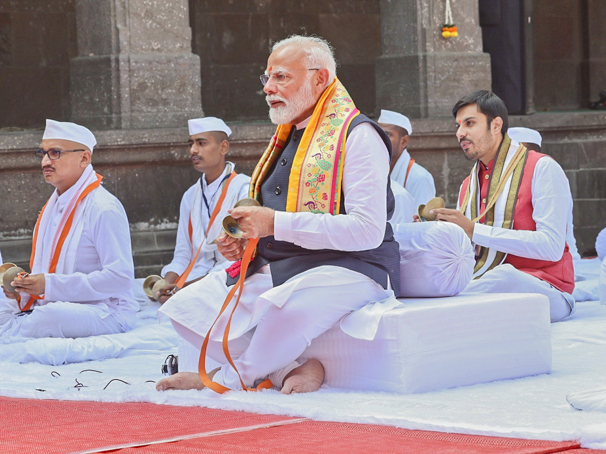 PM_20Narendra_20Modi_20Nashik_20Visit_20Photos_10.jpg 12