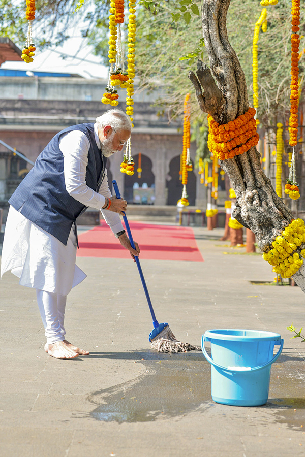 PM_20Narendra_20Modi_20Nashik_20Visit_20Photos_21.jpg 21