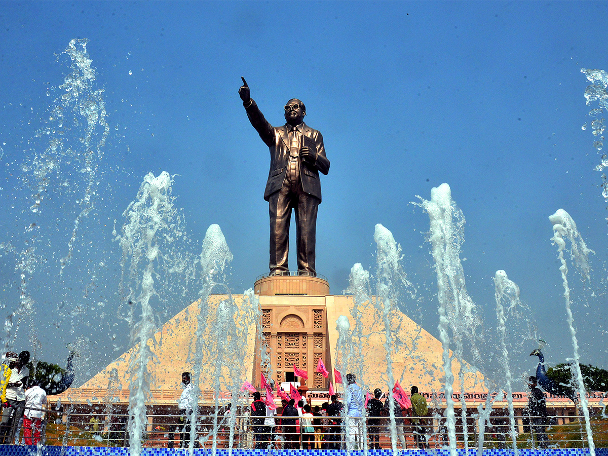 Specials_20Photos_20Of_20Ambedkar_20Statue_20In_20Vijayawada-0.jpg 1
