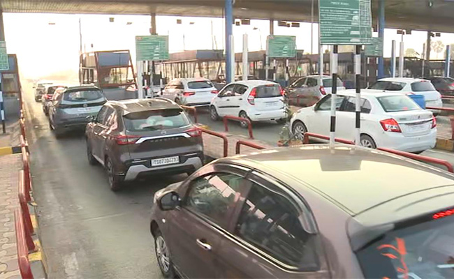 Toll-Gates.jpg