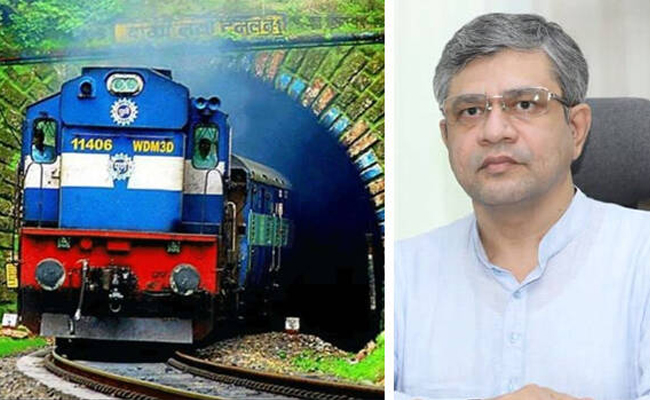 ashwini_20vaishnaw_20and_20train.jpg