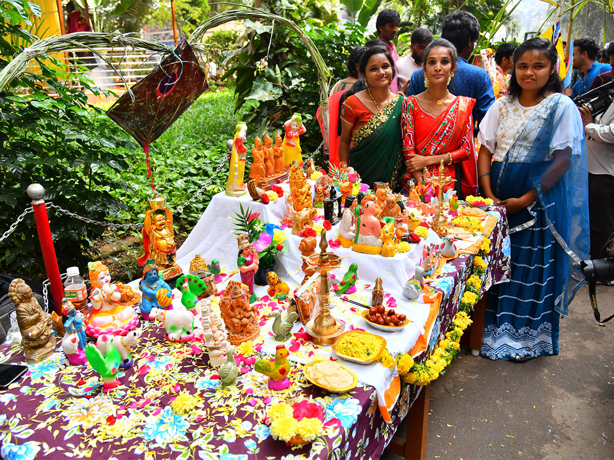 sankranti_202024_20celebration_20at_20vijayawada-7.jpg 7