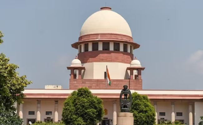 supremecourt_img.jpg