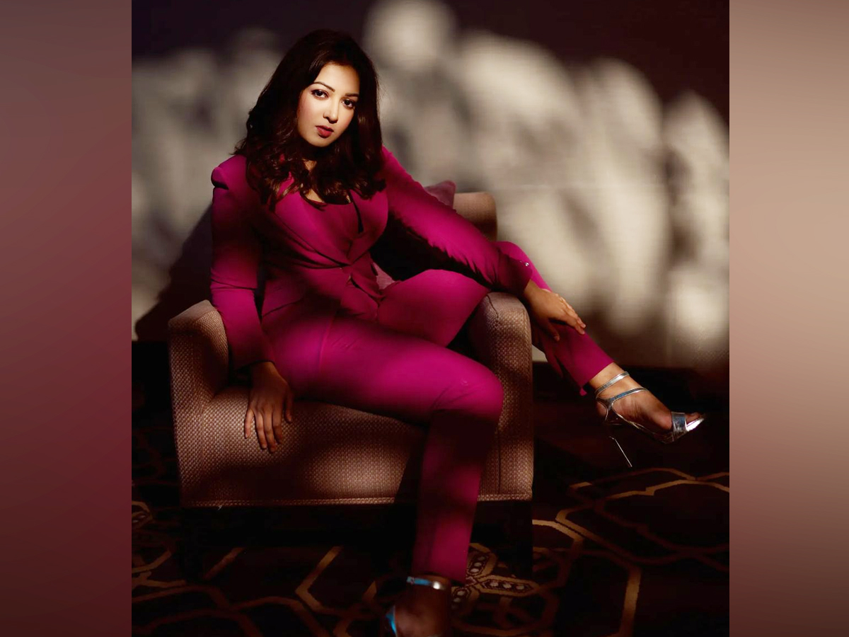 Catherine-Tresa-14.jpg 17