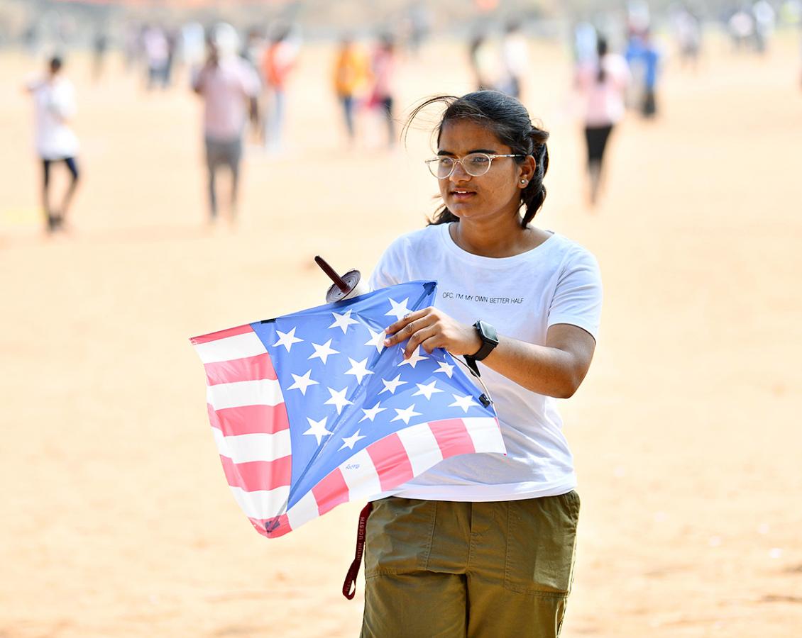 Hyderabad_20Kite_20Festival_202024_20At_20Parade_20Grounds_20Photos-11.jpg 11