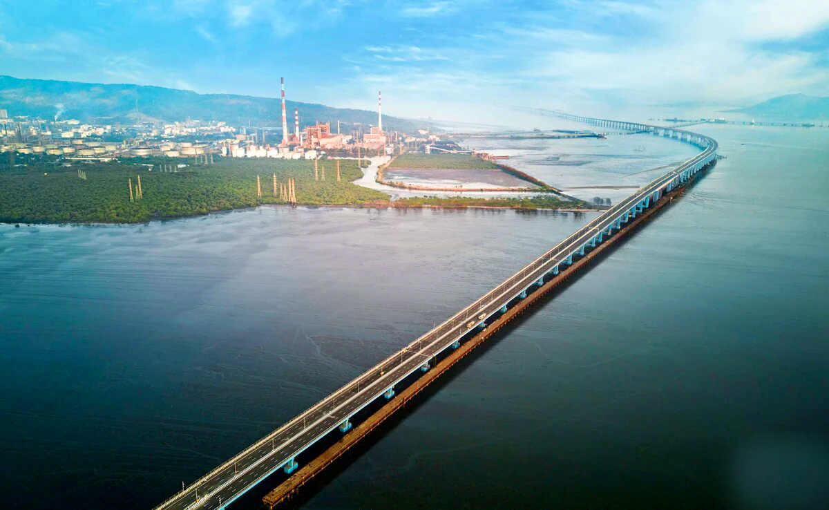 Narendra_20Modi_20at_20Atal_20Setu_20in_20mumbai-10.jpg 10