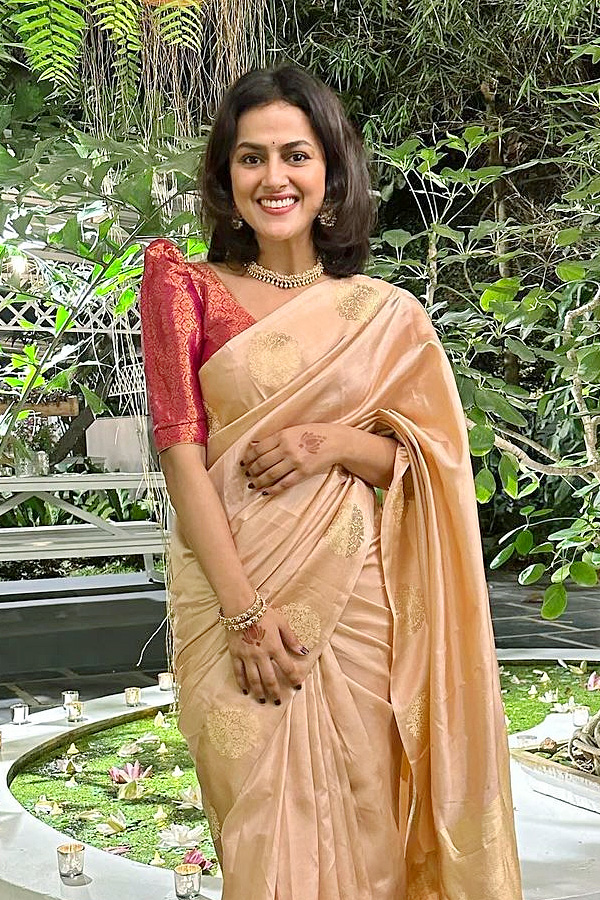 Shraddha_20Srinath_20Latest_20Photos_18.jpg 19