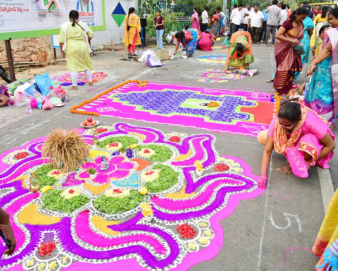 sankranthi_20celebrations_202024_20in_20visakhapatnam_20pics-16.jpg 15