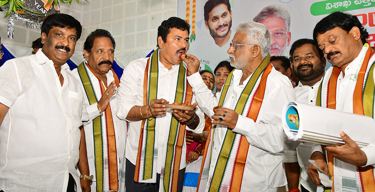sankranthi_20celebrations_202024_20in_20visakhapatnam_20pics-27.jpg 24