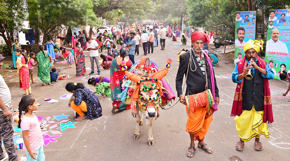 sankranthi_20celebrations_202024_20in_20visakhapatnam_20pics-4.jpg 4