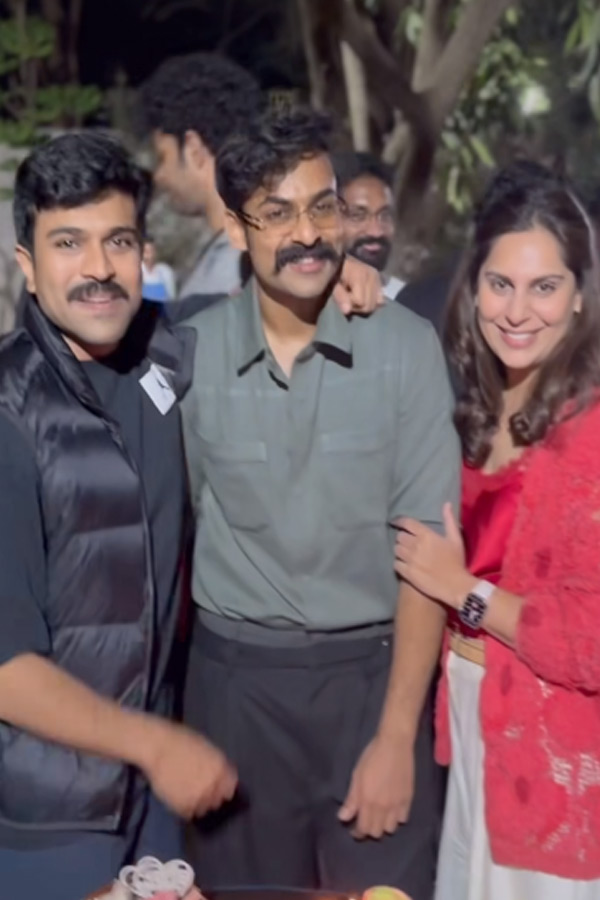 Mega_20family_20to_20celebrate_20Sankranthi_20Celebrations_20Photos_3.jpg 4