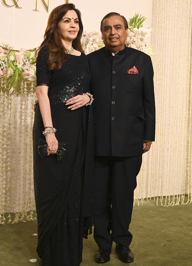 ambani.jpg 9