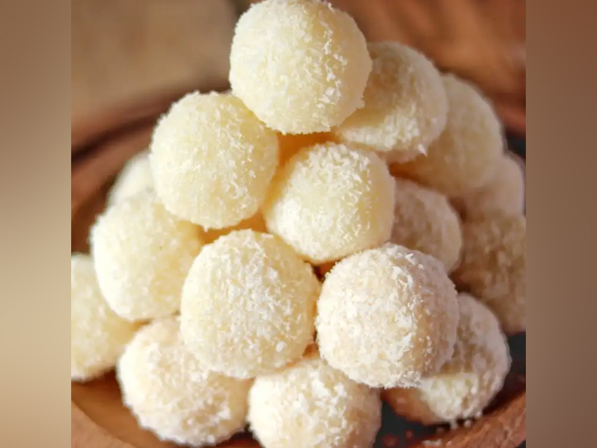 5.Coconut-Laddu_Kobbari-Laddu.jpg 6