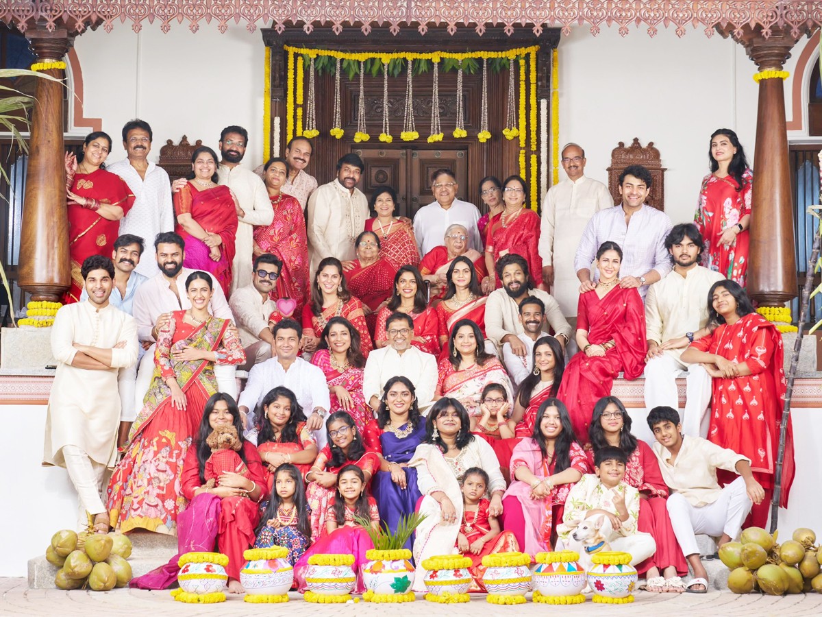 1.Chiranjeevi-Family.jpg 1