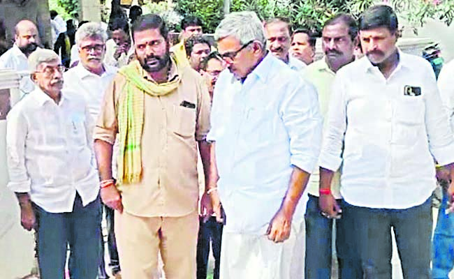 Aalapati_20Rajendra.jpg