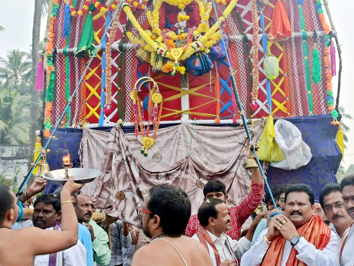 Jagganna_20Thota_20Prabhala_20Theertham_202024_20Photos-12.jpg 12