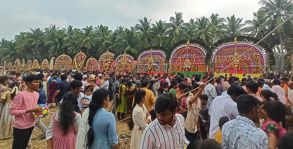 Jagganna_20Thota_20Prabhala_20Theertham_202024_20Photos-22.jpg 22