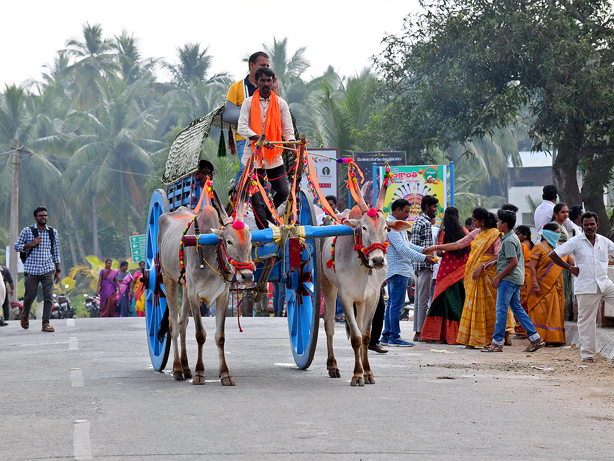 Jagganna_20Thota_20Prabhala_20Theertham_202024_20Photos-36.jpg 36