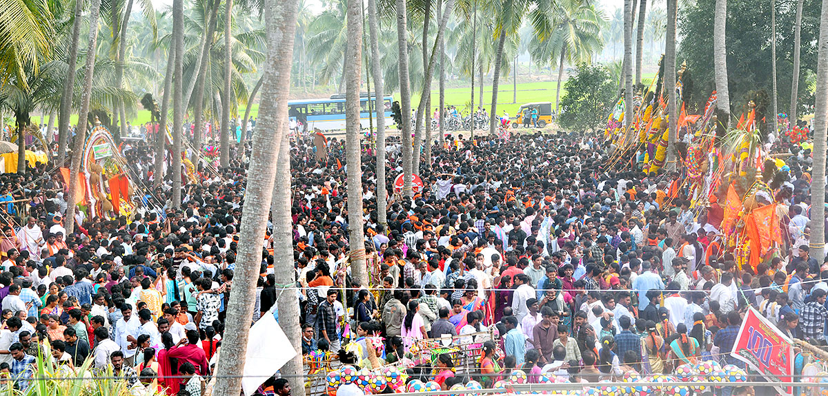 Jagganna_20Thota_20Prabhala_20Theertham_202024_20Photos-6.jpg 6