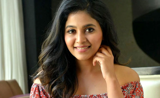 anjali.jpg